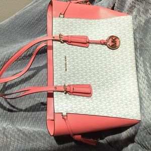 Michael Kors Tote